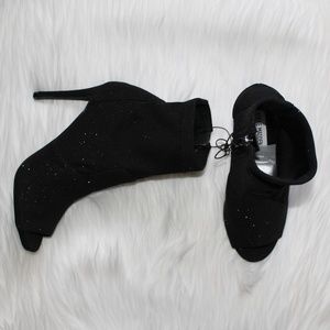 Steve Madden Black Peep Toe Sock Bootie size 7.5M